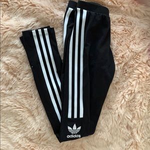 Women’s black Adidas striped leggings